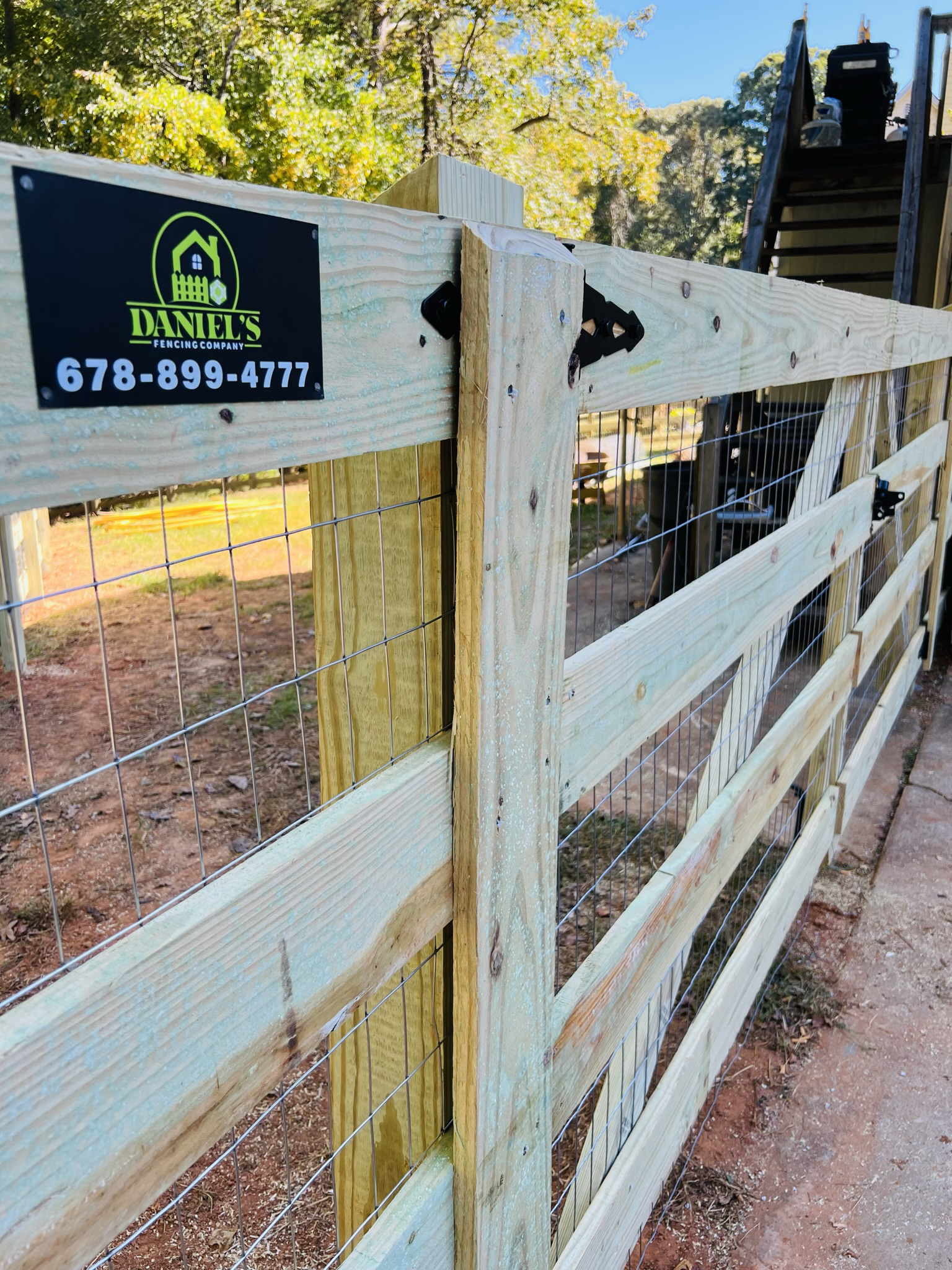 Daniel's Fencing Llc logo