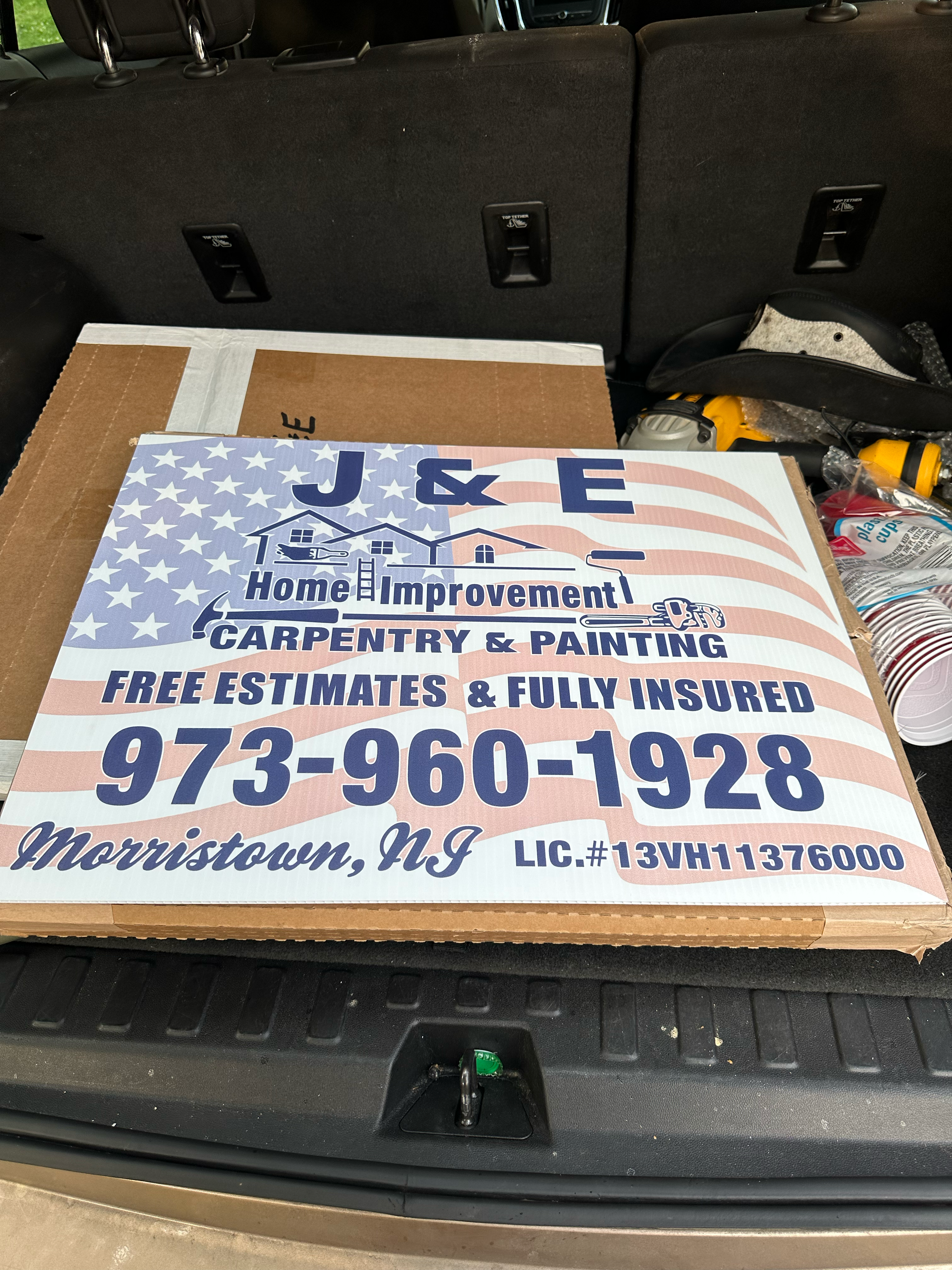 Logo for J & E Painting and Power Washing, LLC