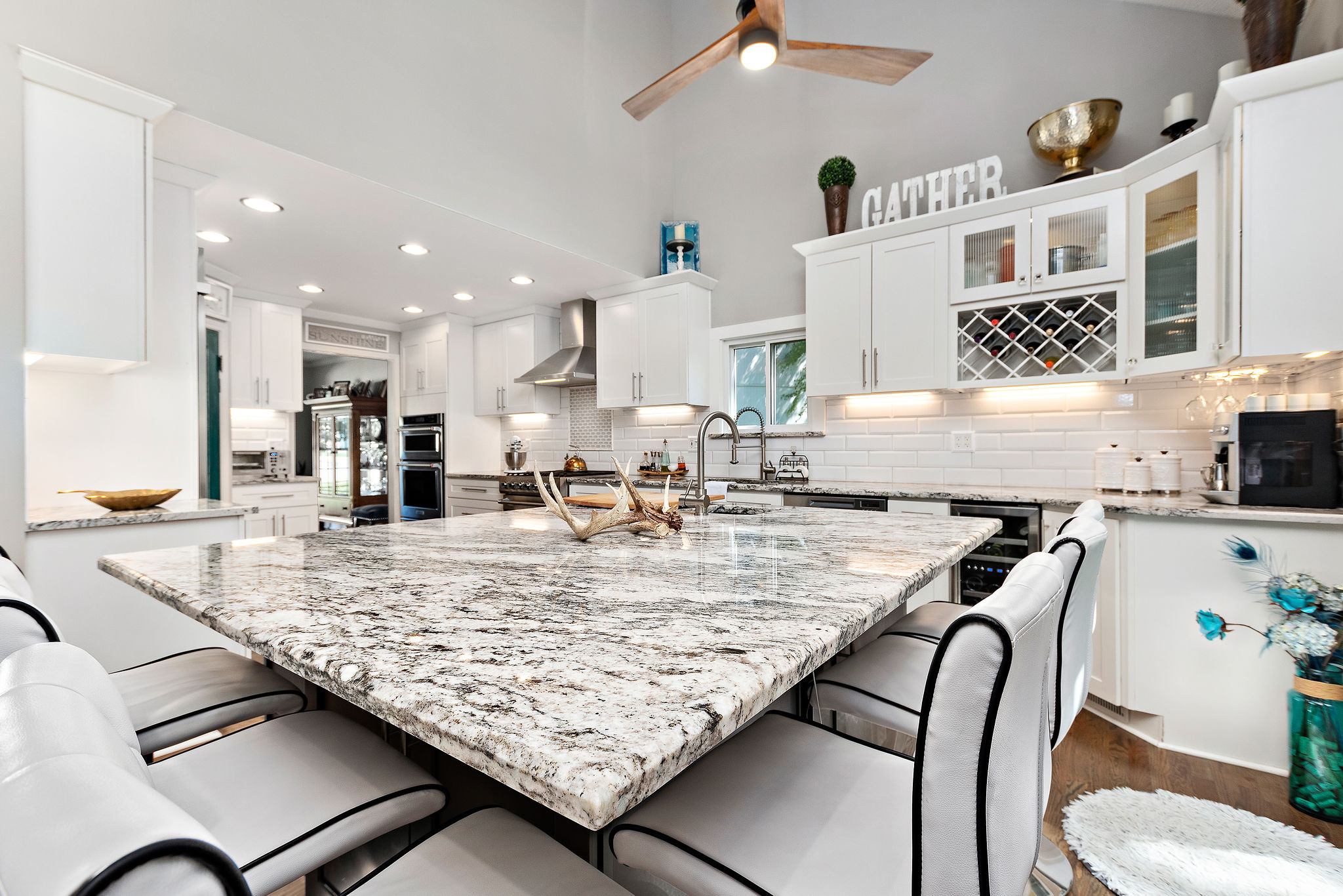 Trends Kitchen & Bathroom Specialists LLC logo