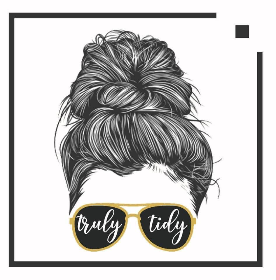 Truly Tidy LLC logo