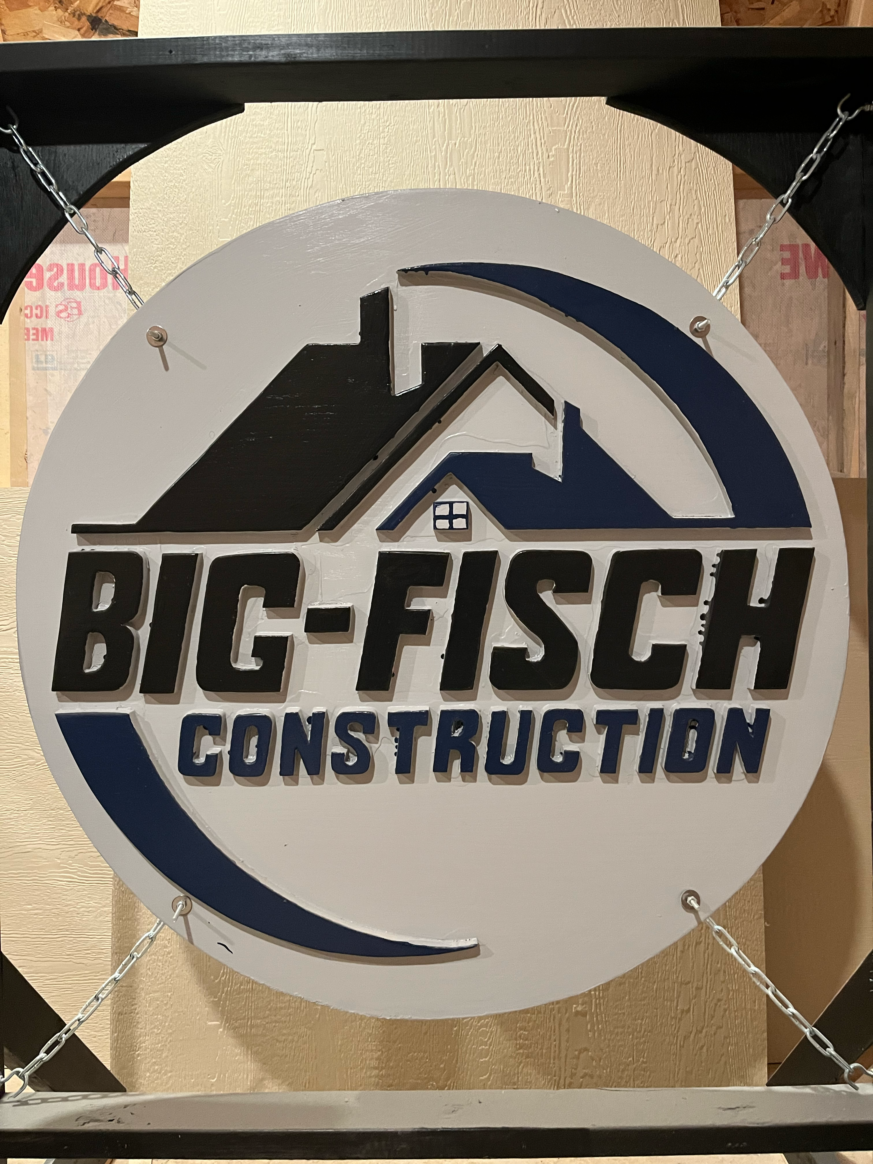 Big Fisch Construction logo