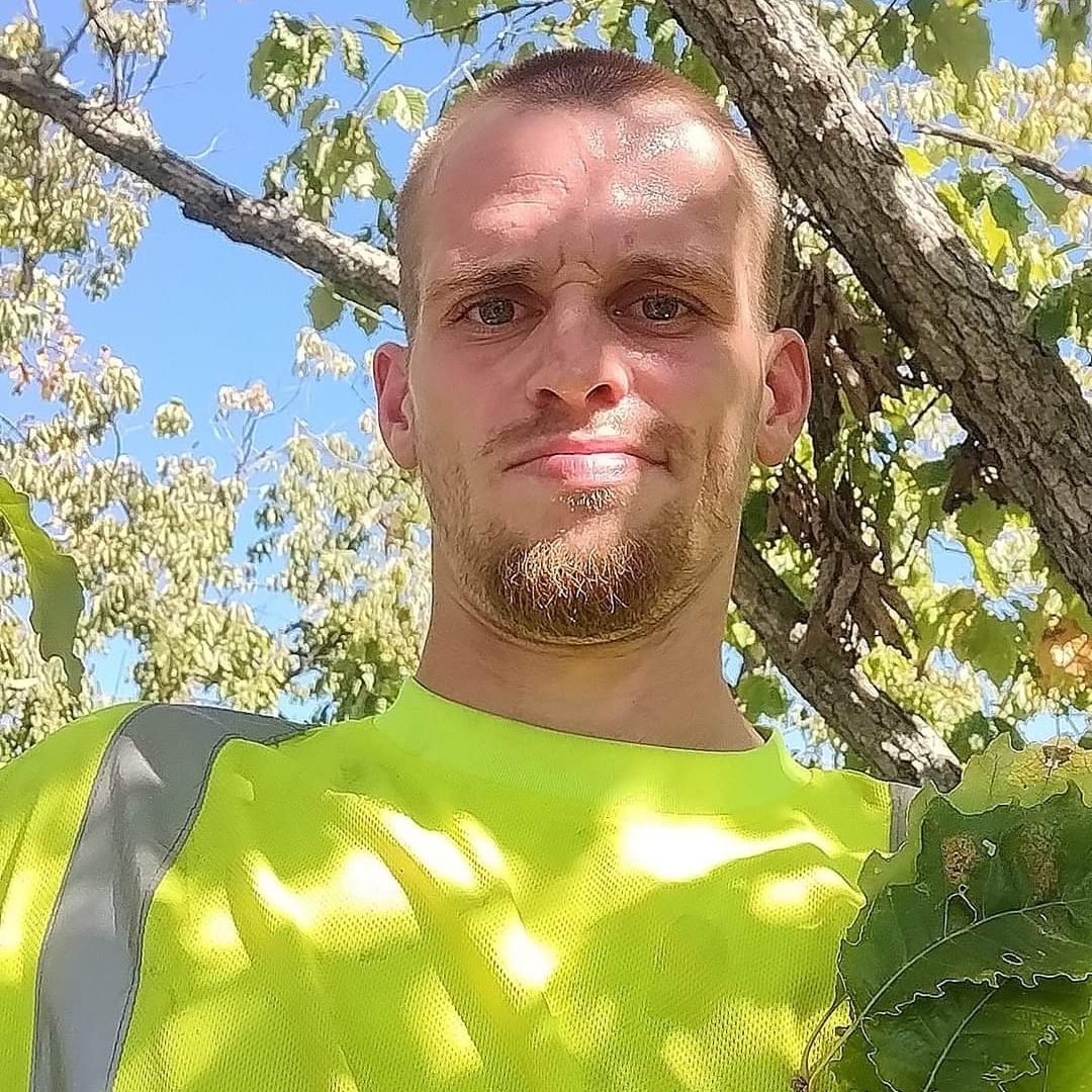 Avatar for Ricki Tree Service