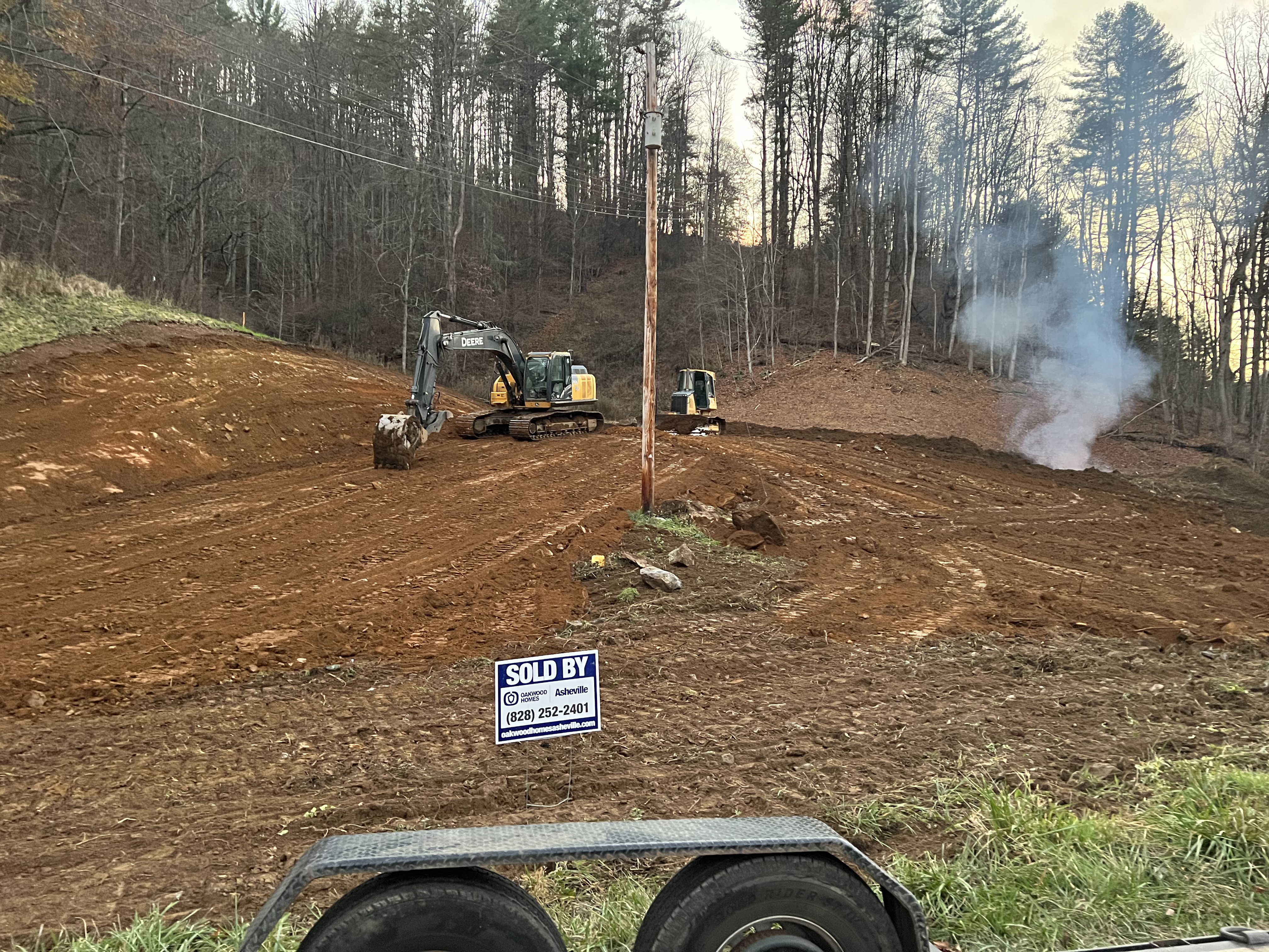 Roberts Construction & Grading logo