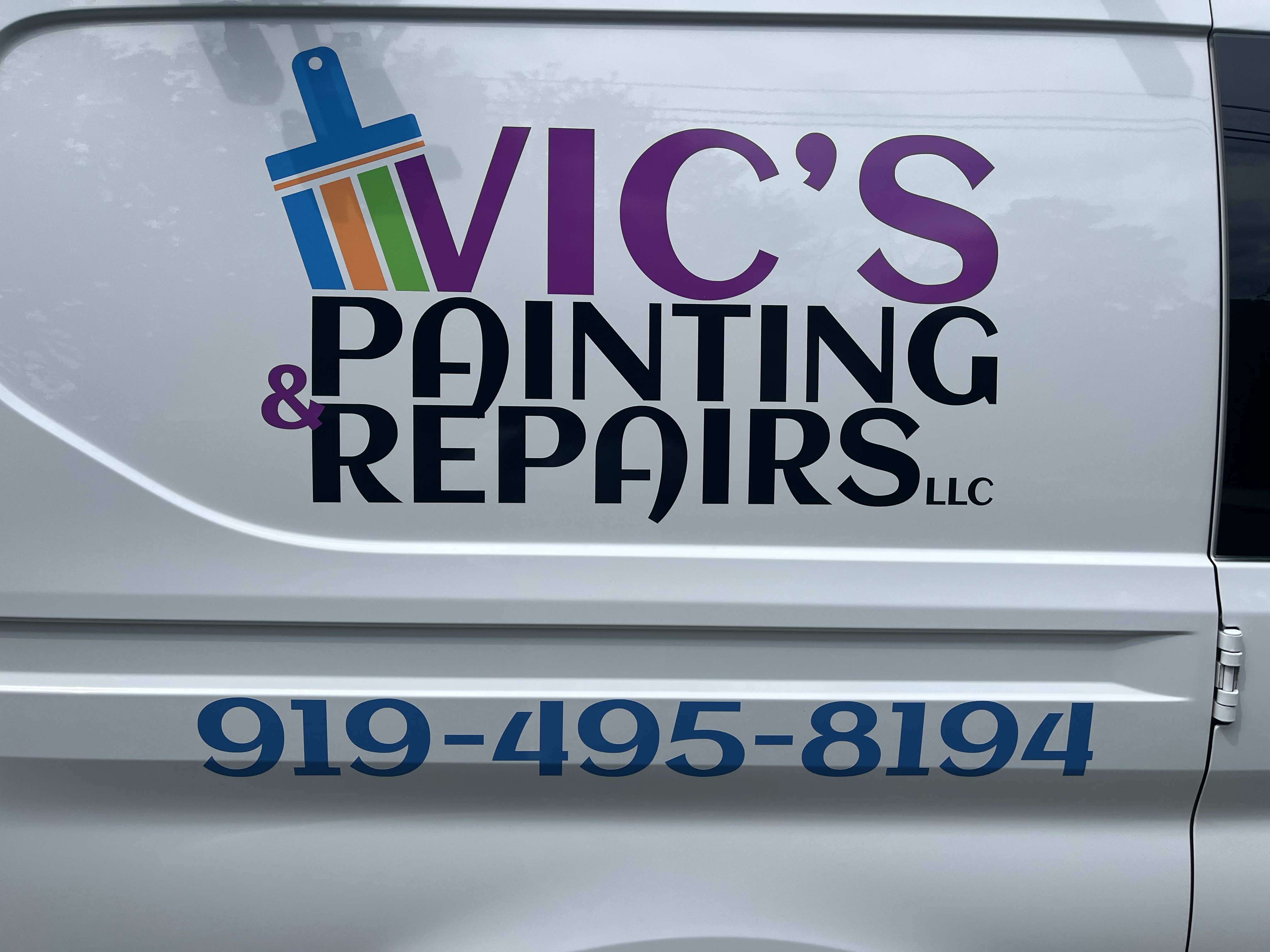 Avatar for Vic's Painting & Repairs