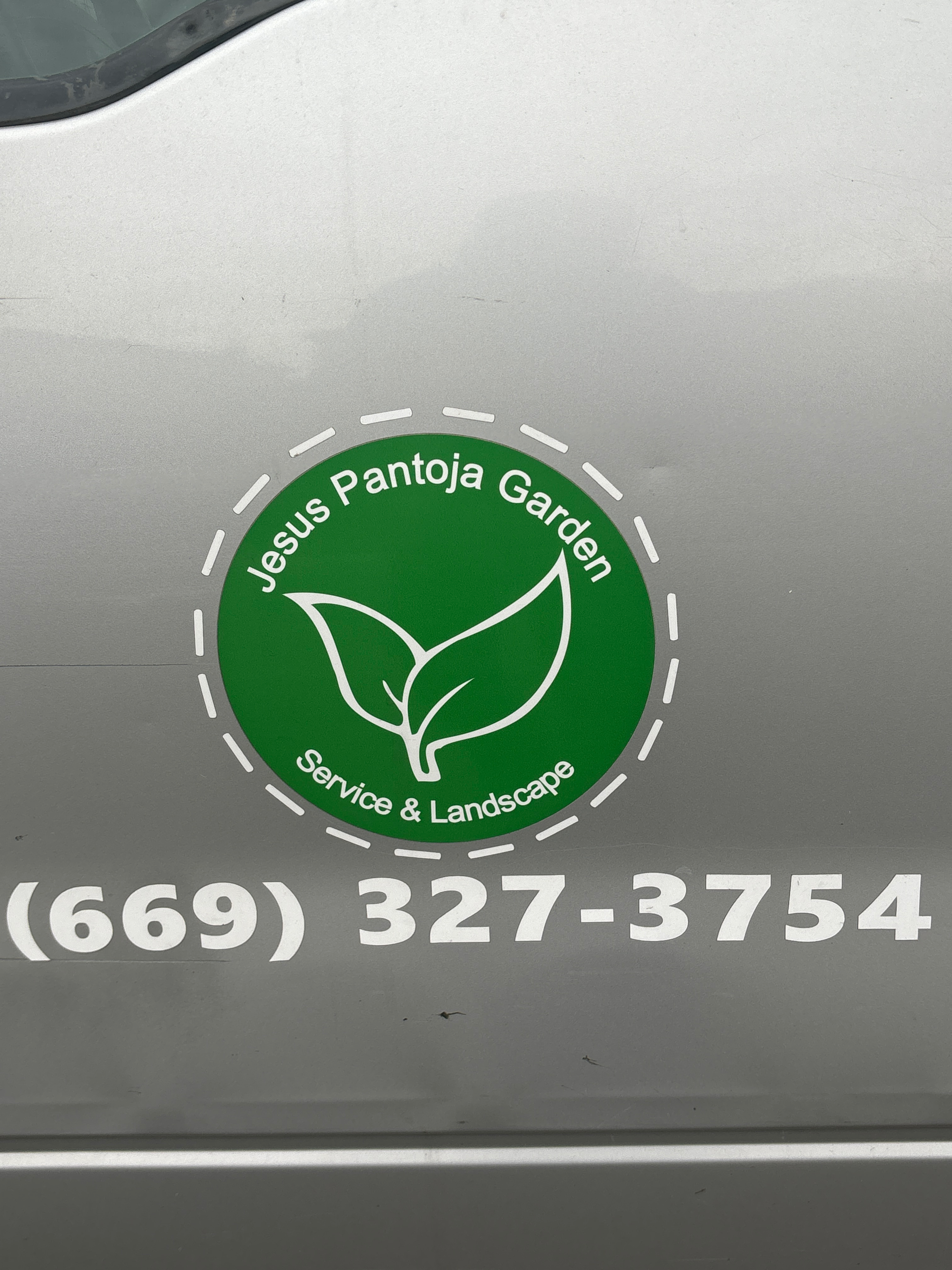 Pantoja Garden & Landscaping logo