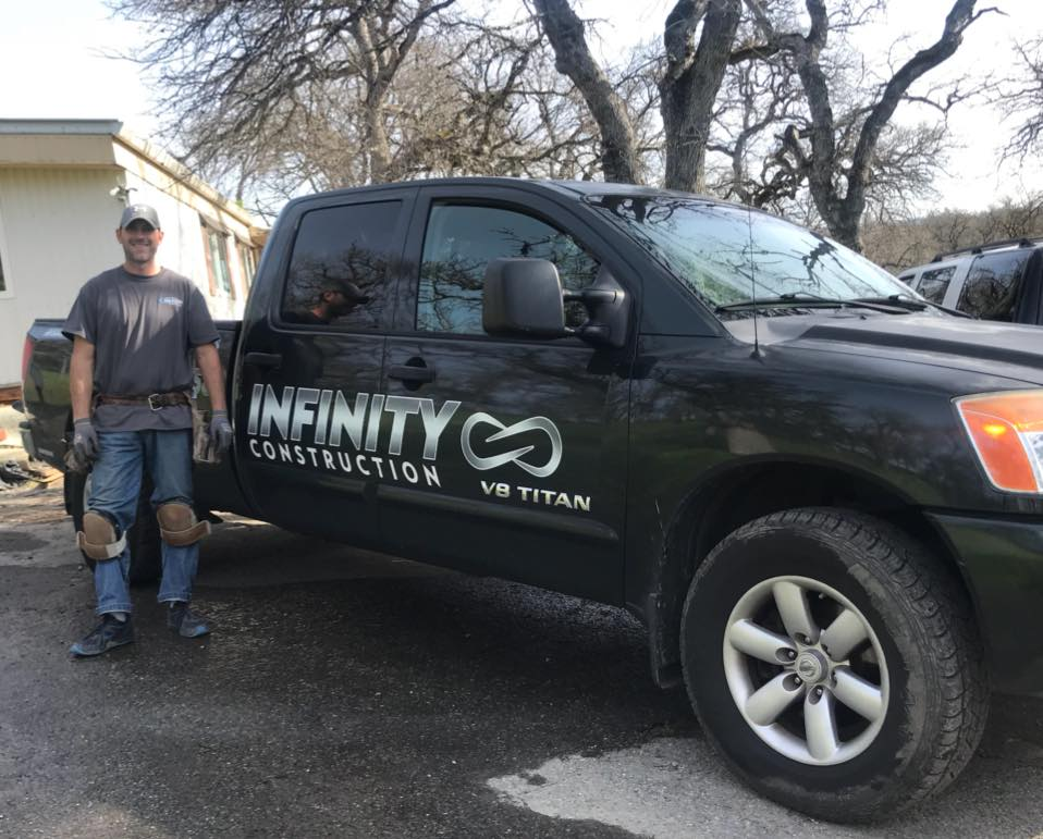 Infinity Construction Redding logo