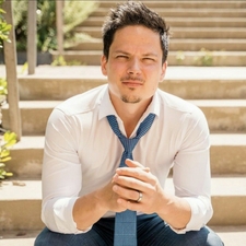 Logo for Cozy Living