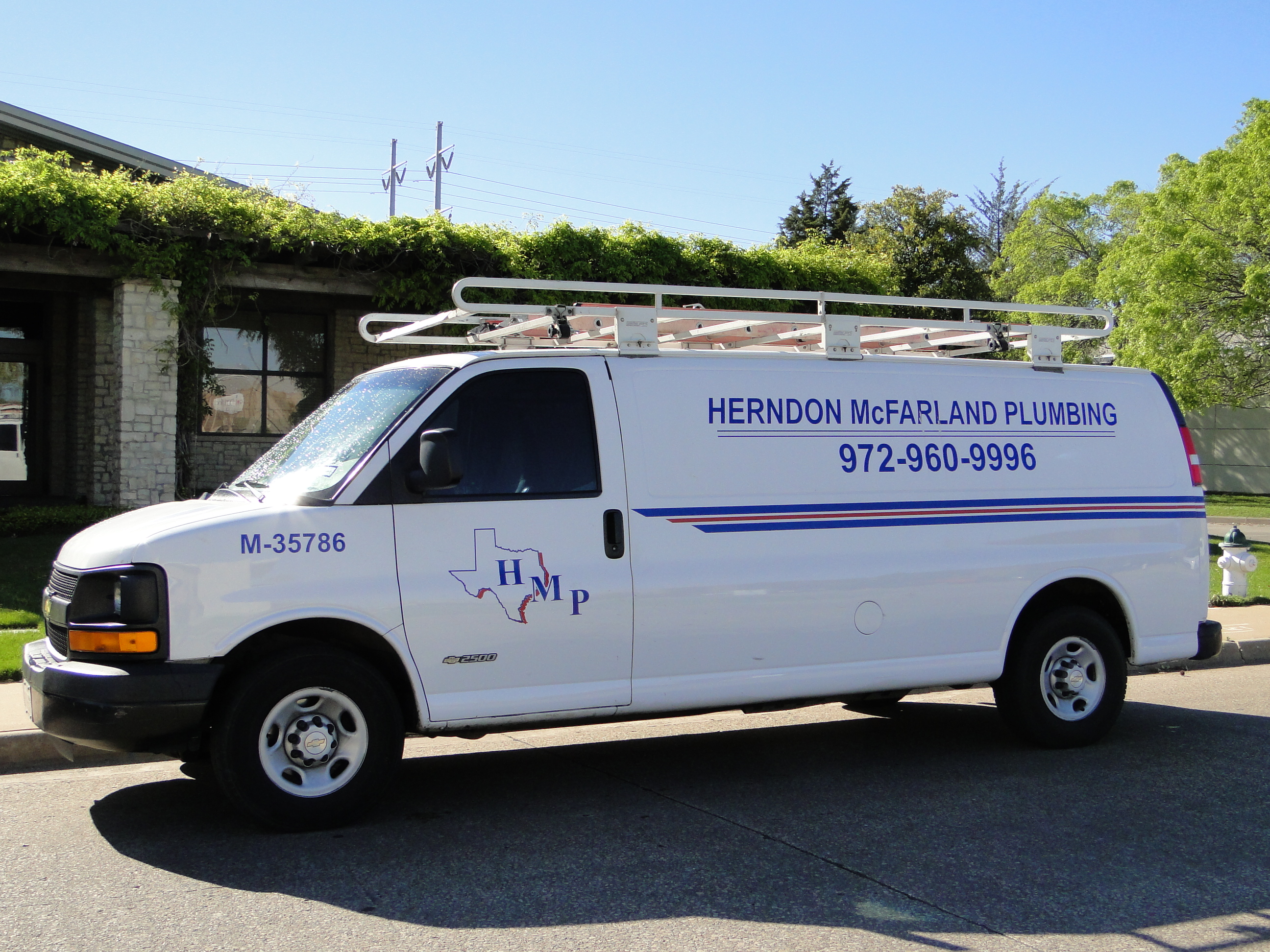 Logo for Herndon McFarland Plumbing