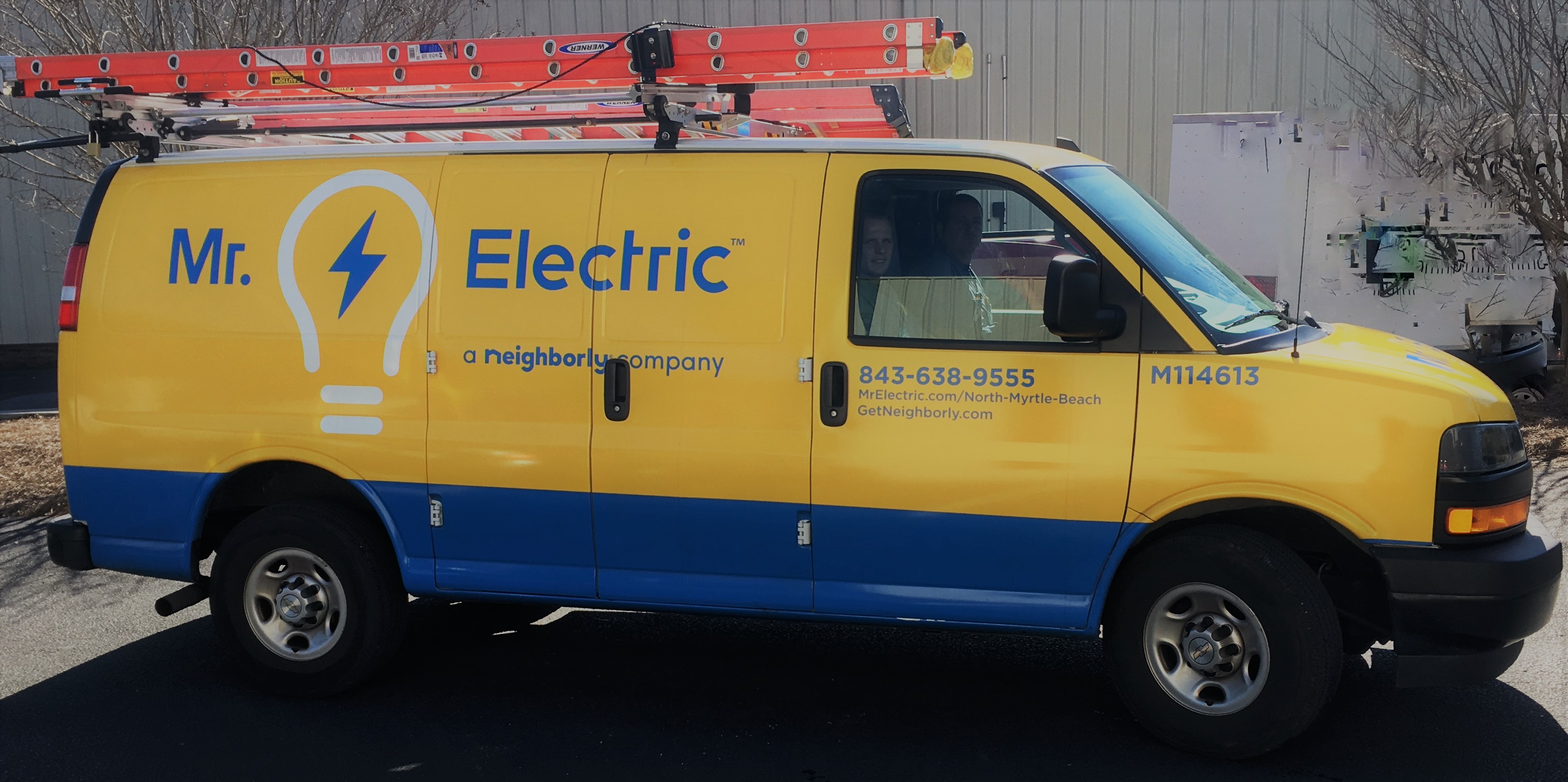 Logo for Mr Electric of North Myrtle Beach