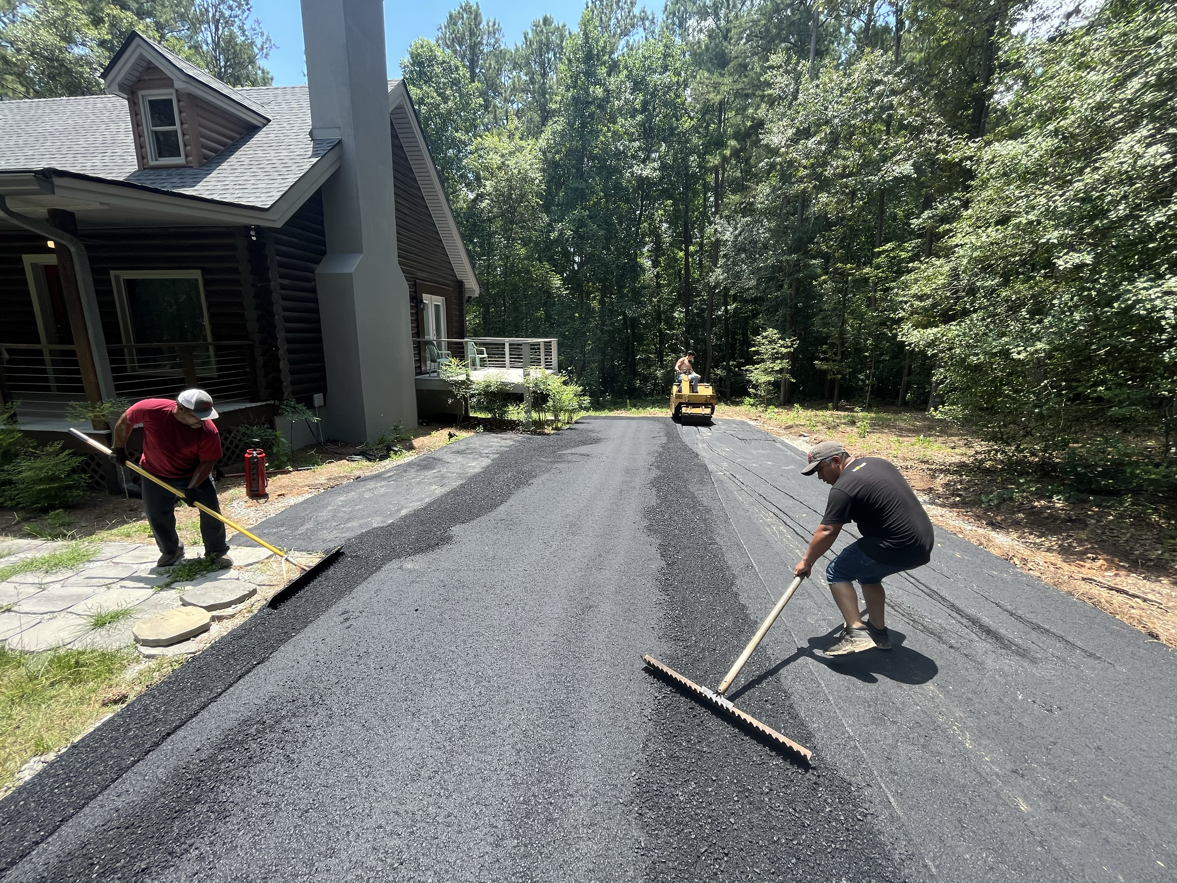 George Brothers Asphalt Paving, LLC logo