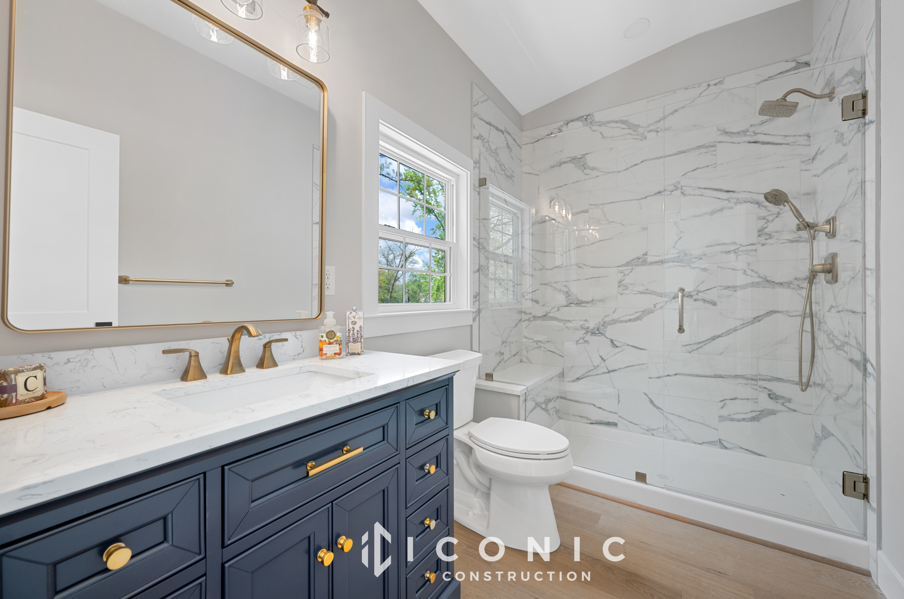Logo for Iconic Construction LLC