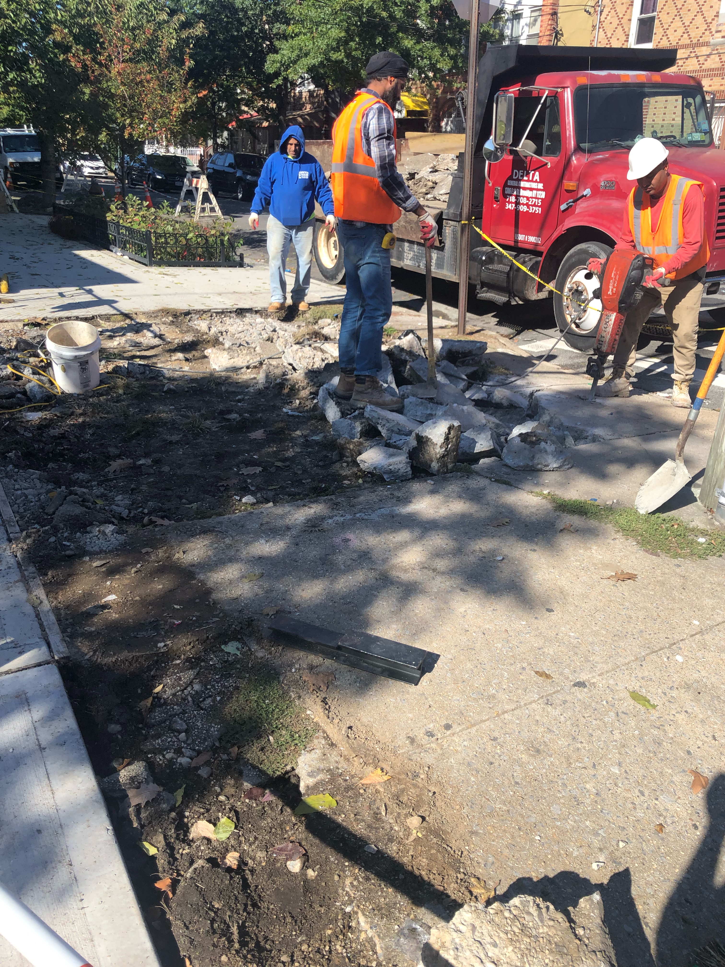 Logo for Delta Pavers concrete