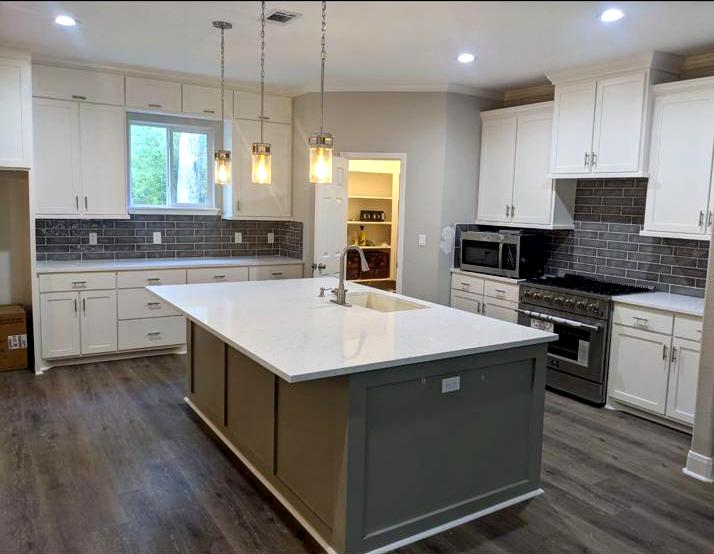 Sunny Houston Remodeling logo