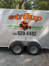 Logo for Str8up Landscaping