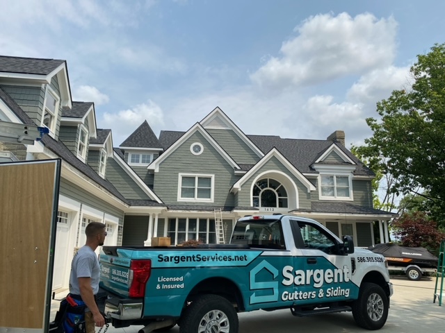 Logo for Sargent Roofing