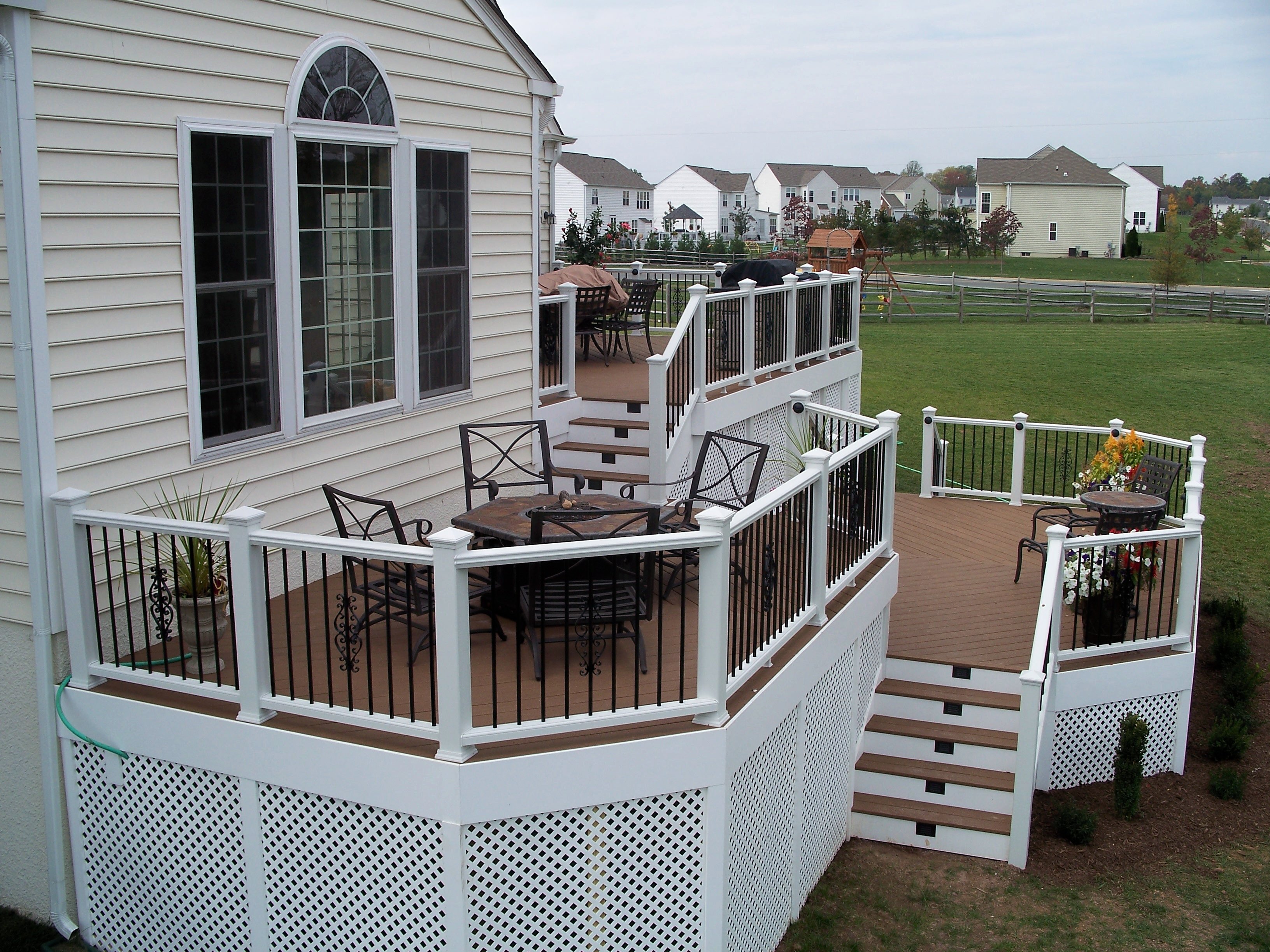 Logo for DECK BUILDERS INC