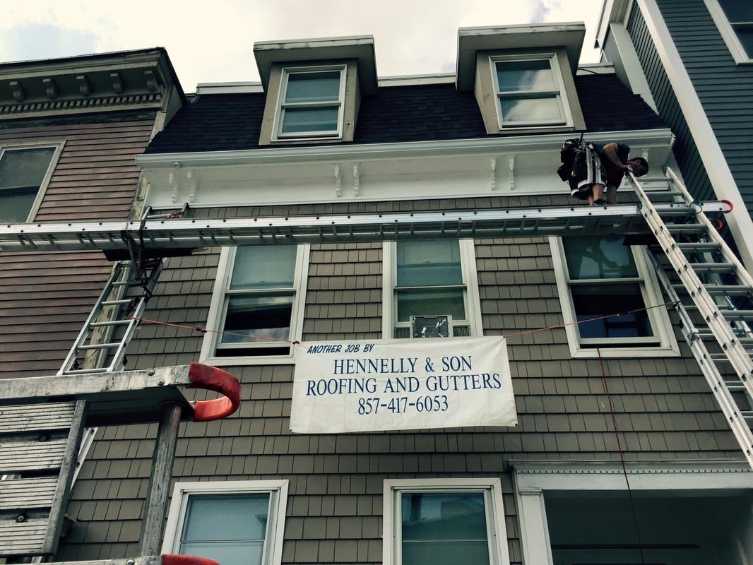 Avatar for Hennelly & Son Roofing & Gutters