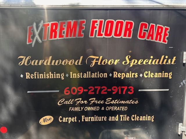 Logo for EXTREME FLOOR CARE