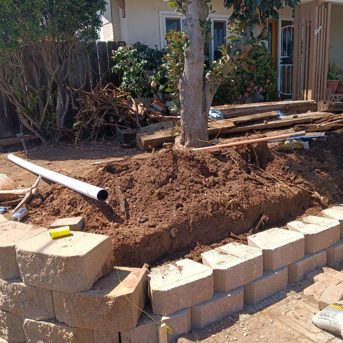 Avatar for Juan's Tree Service & Landscaping