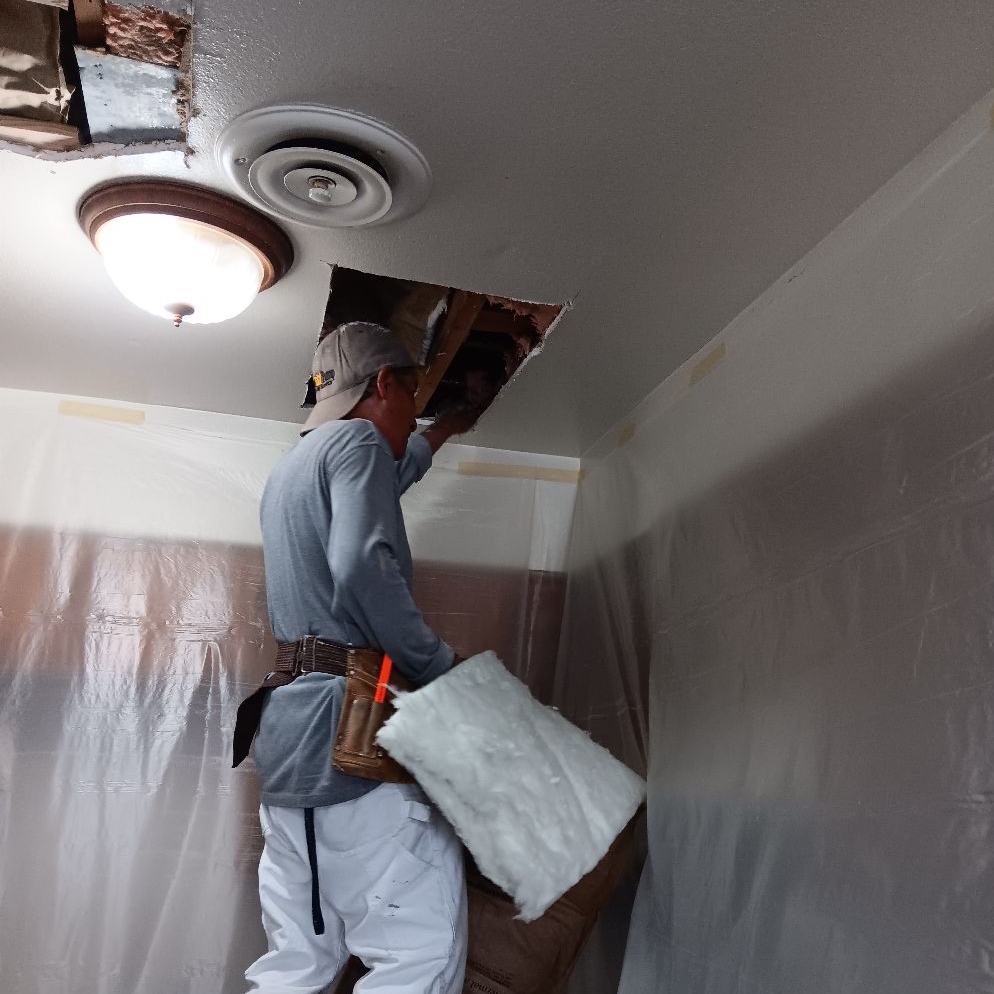 Logo for Hernandez Handyman