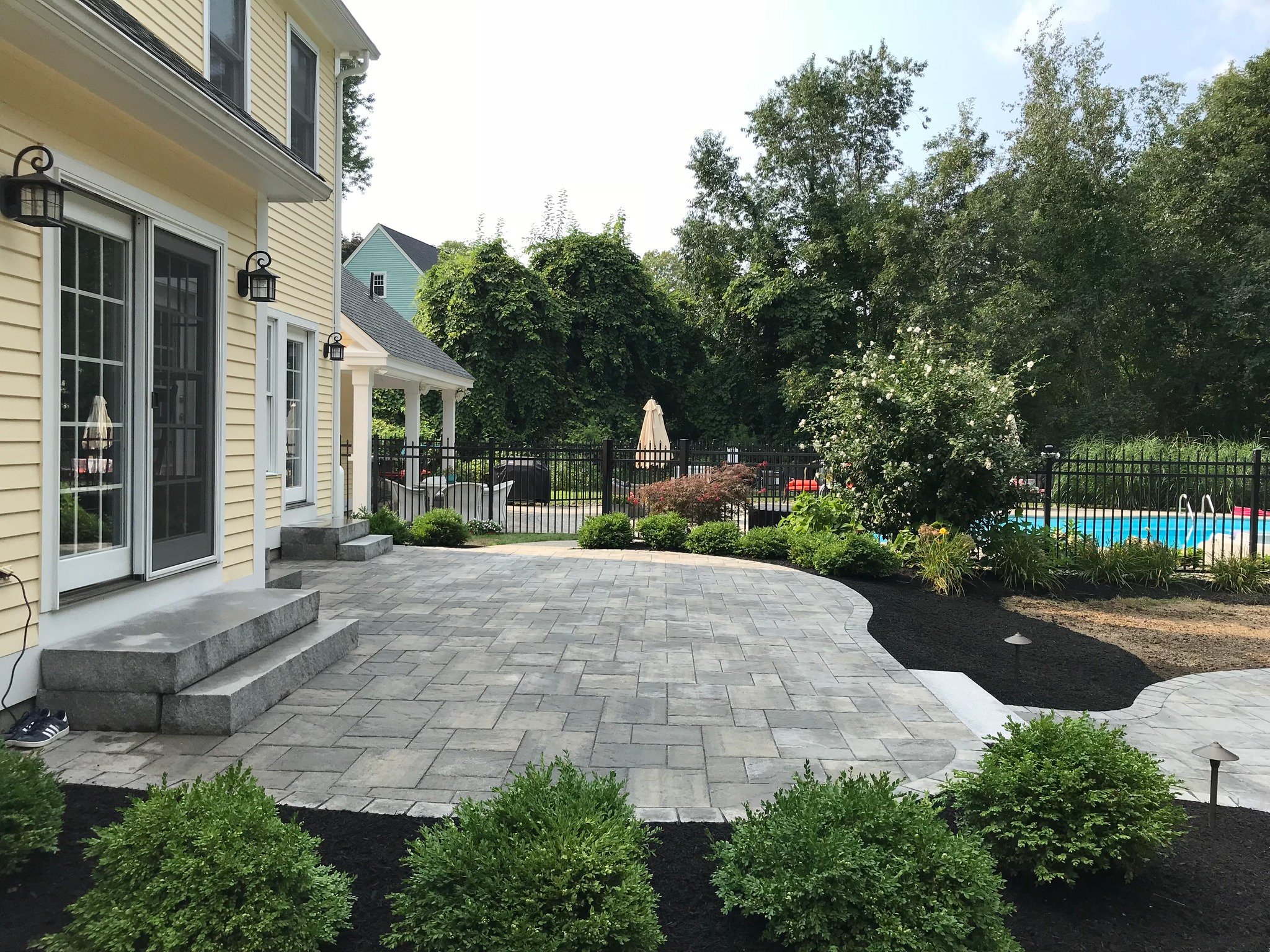 Logo for Twins Lawn Service