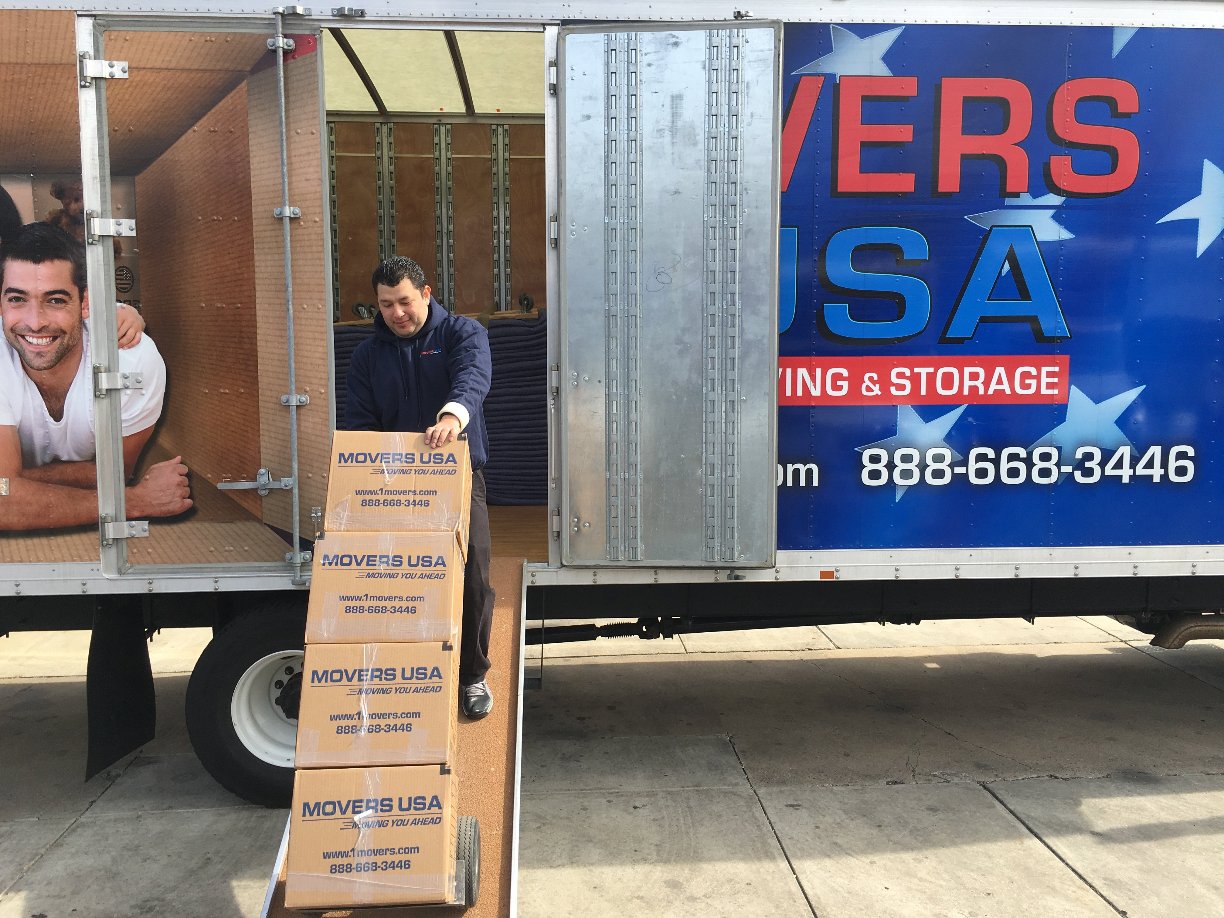 Logo for Movers USA Inc