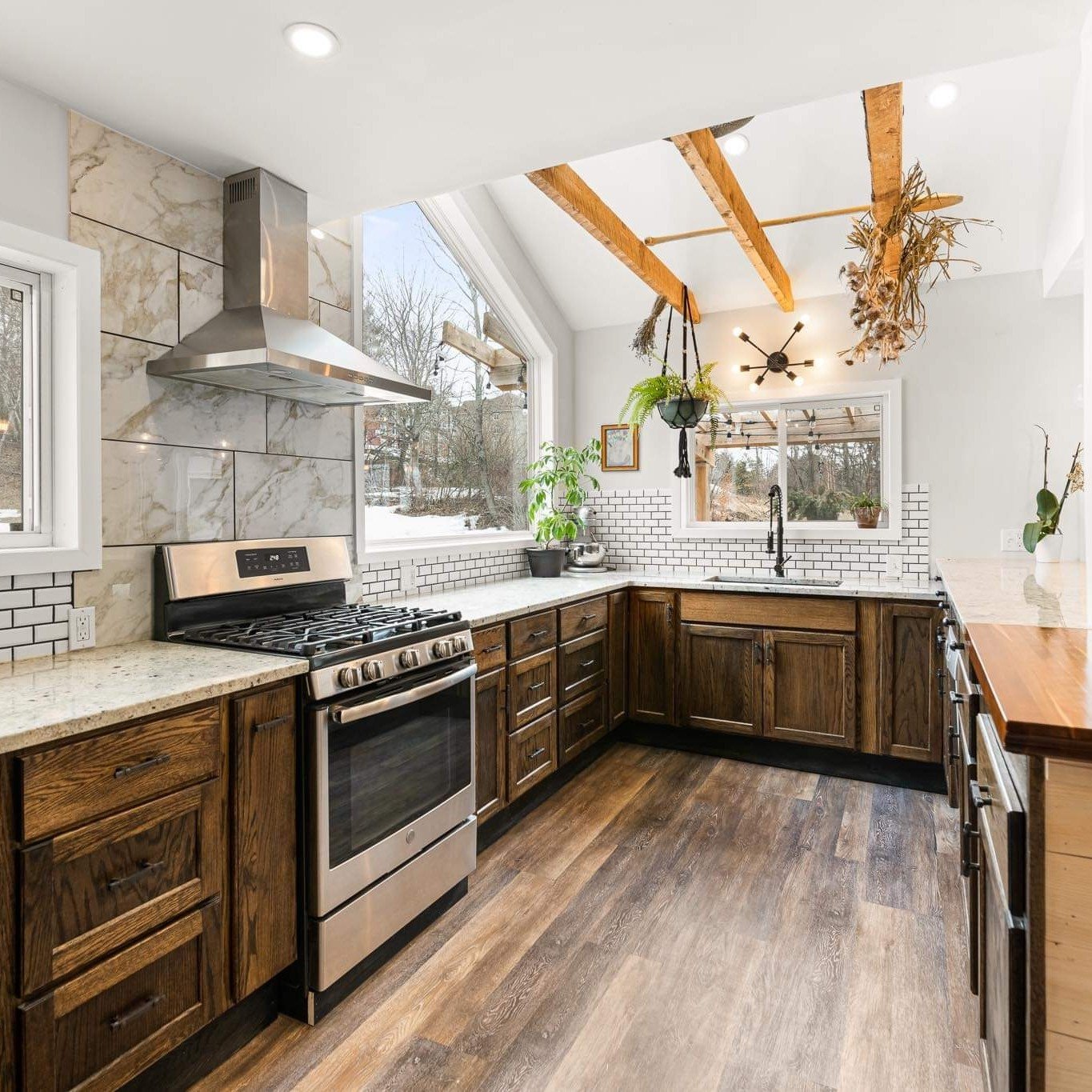 Avatar for Maple Leaf Contracting