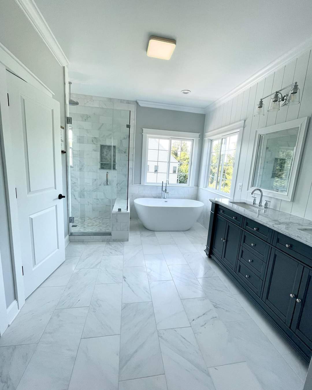 Logo for 858 Flooring & Remodeling, LLC