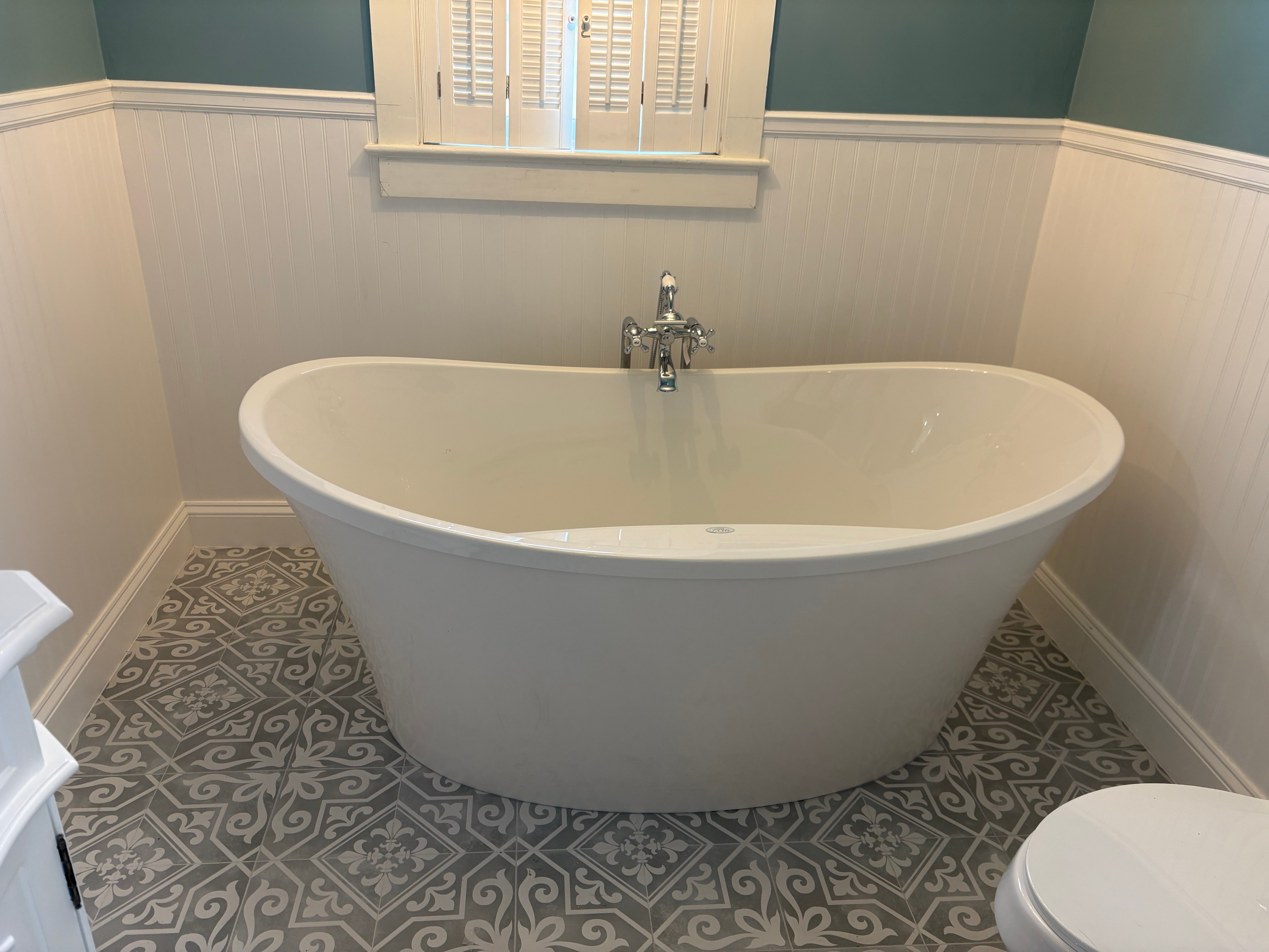 Avatar for R W Construction Inc.