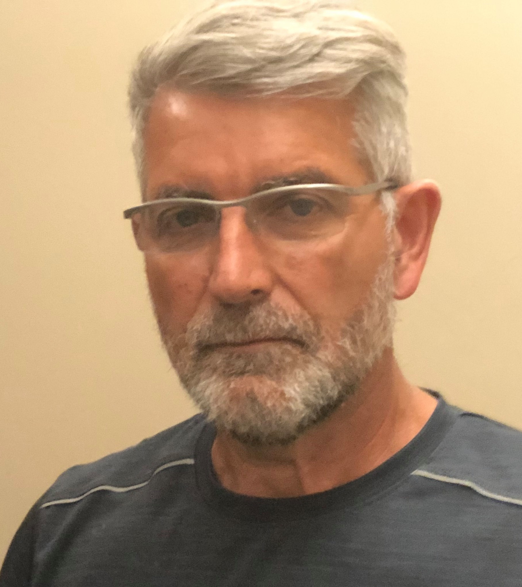 Logo for Master Carpenter Contracting