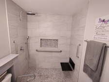 Avatar for Eric Herrera Tile