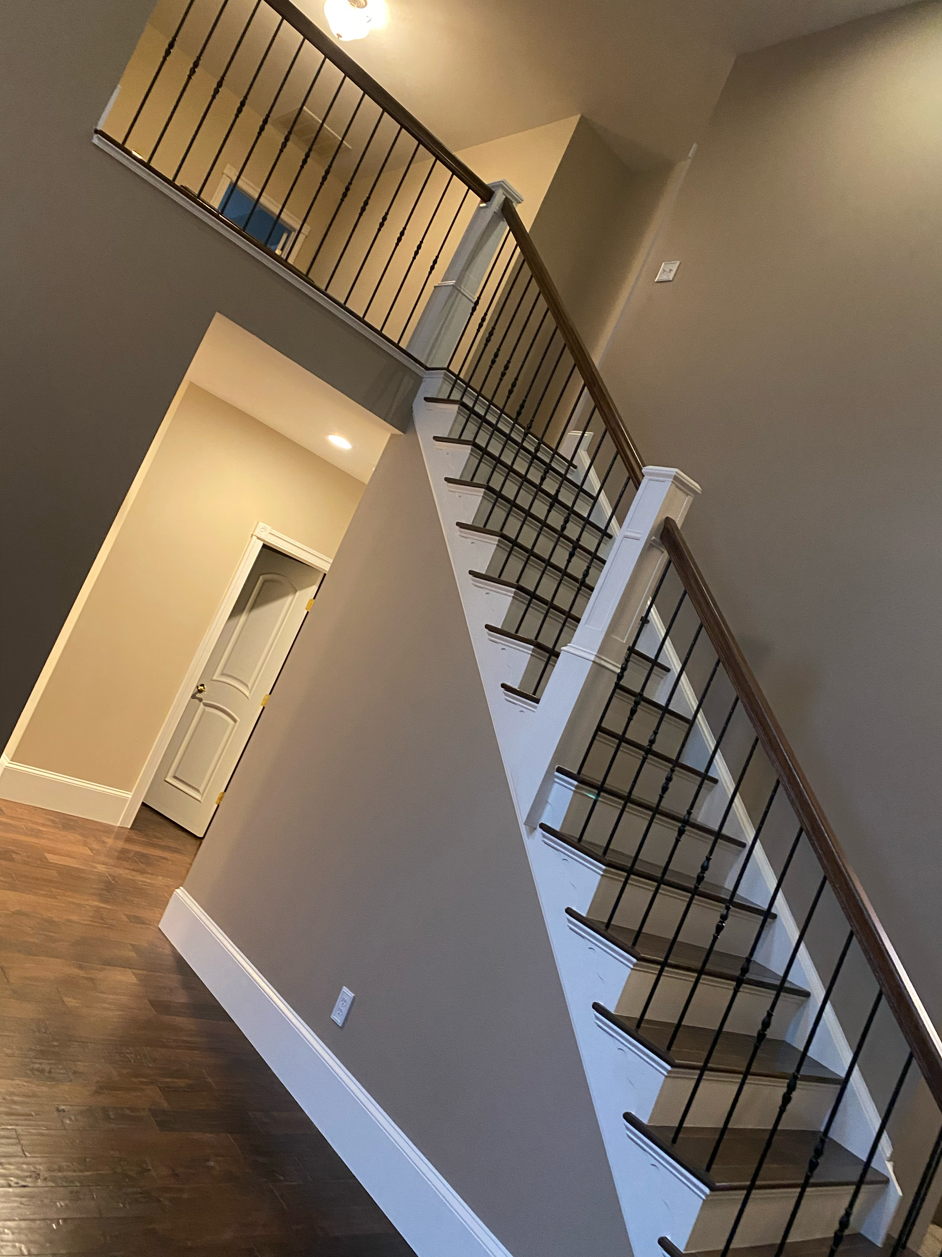 Logo for HC Paint & Drywall