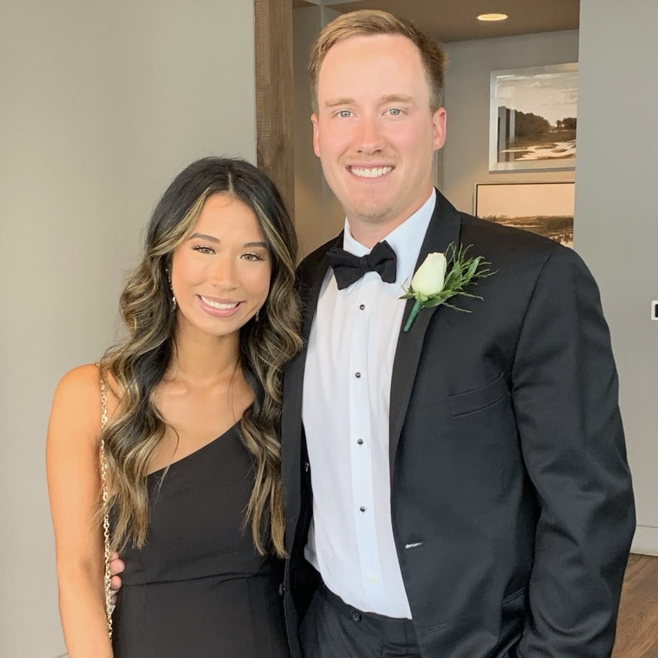 Fresh Coat Painters logo