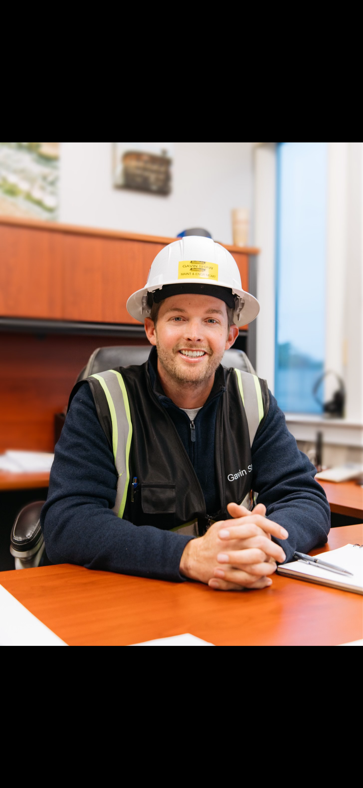 Shaw Construction & Design logo