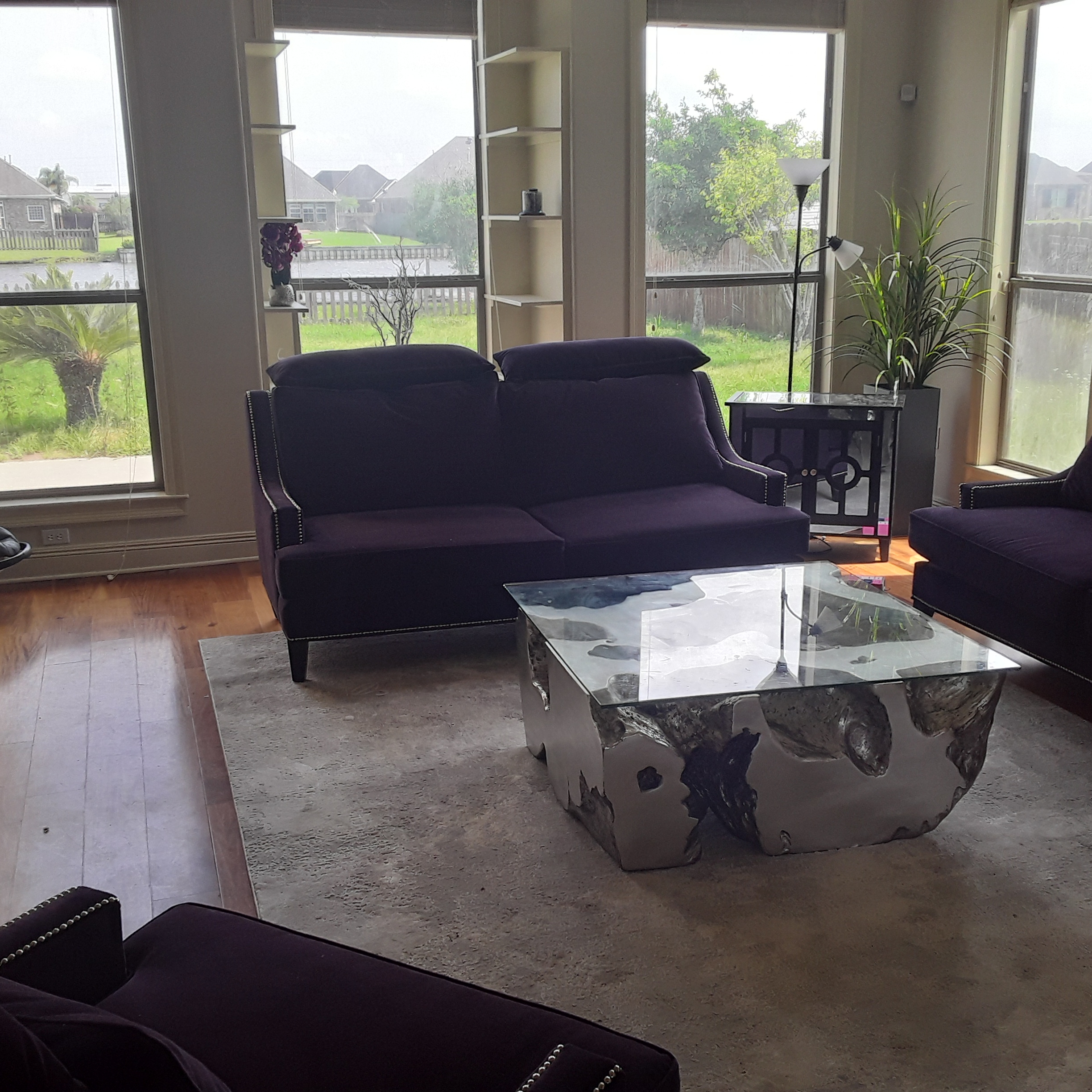 Logo for Economy Movers and Installers