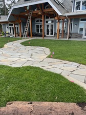 Avatar for Lorenzo Landscaping & House Cleaning