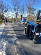 Long Island Home Property and Home Maintenence - Inicio Facebook logo