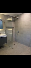 Select Tile Company logo