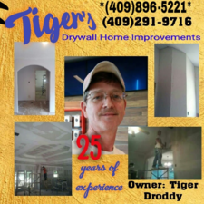Tiger's Drywall logo