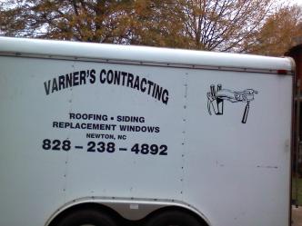 Varners Contracting logo
