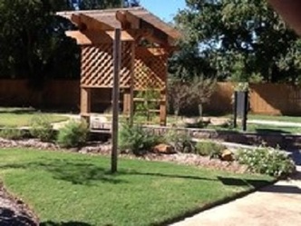 Steven's Custom Landscape Design & Irrigation logo