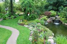 Livingston Landscape, LLC logo