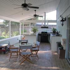 Traditional Patio with ceiling mounted stove hood