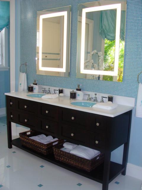 Transitional Bathroom with blue tiles on floor that are breaking the pattern