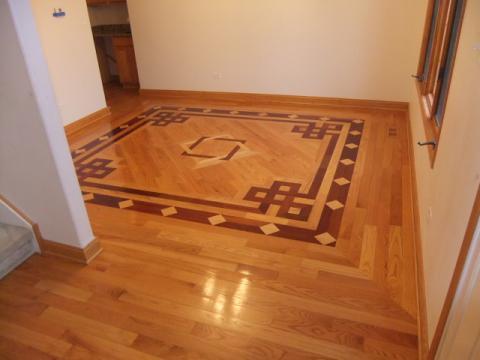 Traditional Living Room with inlay wood floor border
