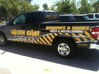 Golden Glove Construction logo