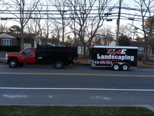 Triple-E Landscaping, Inc. logo