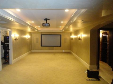 Traditional Home Theater with ceiling mounted projector