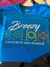 Breezy Lawn Care logo