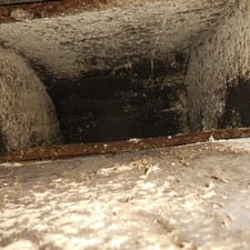 Trusted And Professional Services Offered By Duct Cleaning Experts Avail Expert Services In Ducted He Duct Cleaning Clean Air Ducts Commercial Carpet Cleaning